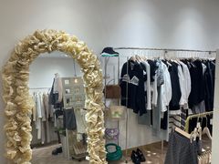 -眷顾自助服装工作室(中南金石国际广场A座店)