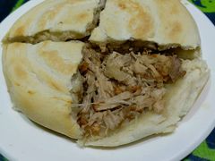 肉夹馍-吴满满油泼面(北方风味园店)
