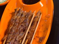 -威记烧嘢·南宁烧烤·超级生牛(绿地店)