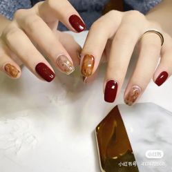 -Pink You美甲洗眉纹绣定制中心