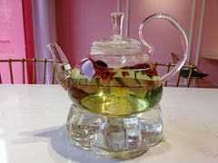 -金私燕鲜炖燕窝(万达店)