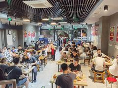 大堂-范贤光鸡公煲(平乐园总店)