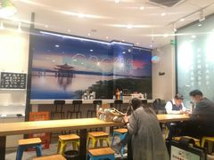 大堂-面西湖杭帮面(控江路店)