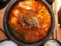 辣白菜肥牛锅定食-雷门拉面店(新光天地店)