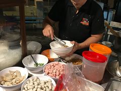 -芭提雅Amporn Seafood自助餐厅