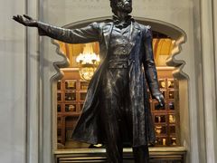 -波特曼西餐厅(中央大街店)