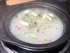 -明何记涮牛肚(品牌首店隋唐植物园南门古城路店)