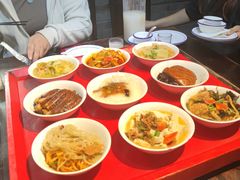 -蓝田九大碗民俗食府(蓝田店)
