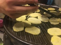 烤土豆片-燚店·铁板鱼蛙·烤肉·烤串(北新桥店)