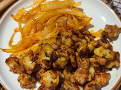 -明洞阿姨·韩式酱蟹烤肉·创意料理(三元桥店)