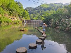 -夏霖九天银瀑风景区