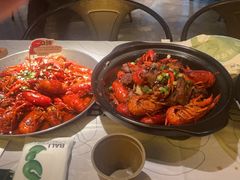 -巴厘龙虾·榜首油焖大虾(音乐学院·沿江酒馆店)