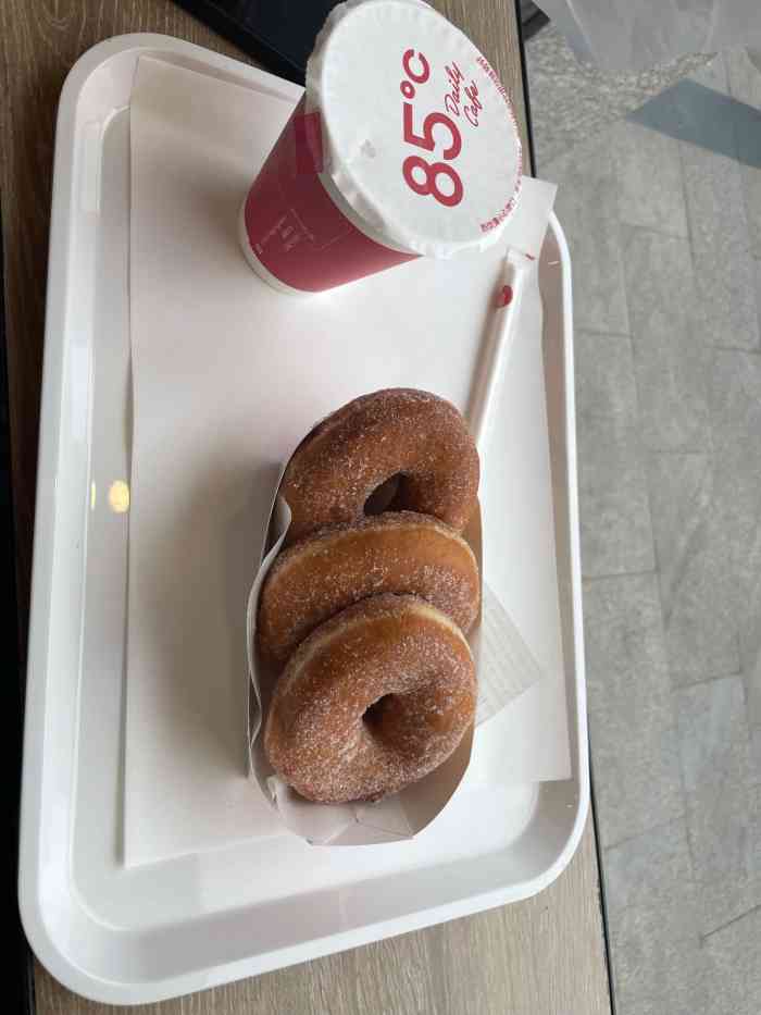 85度c(青岛崂山利群店)-"现在推出很多早餐优惠套餐,面包加咖啡,十.