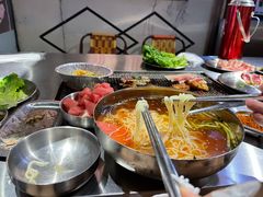 -马路牙子地桌烤肉(工体店)