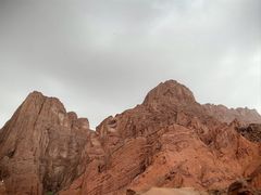 -天山神秘大峡谷