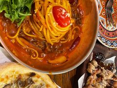 牛肉辣油意面-I HOLIC艾豪丽披萨(KKone店)