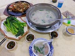 -标记美食新鲜猪杂(兴南大道店)