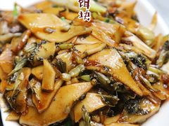 -蔼若春.传承三十年云南菜(金碧公园店)