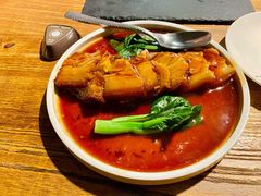 咸蛋黄红烧肉-肴约·花园式餐厅(湖里店)
