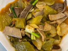 酸菜炒猪肚-口衣记鸡饭店