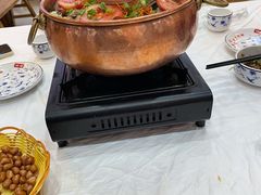 -乡土特色.冷锅鱼.牦牛肉汤锅