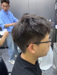 -米可造型烫发染发