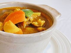 黄咖喱鸡脆骨-小白桦西餐厅