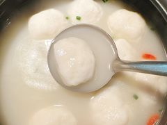 -魏铭鱼头捞饭(晋阳路店)