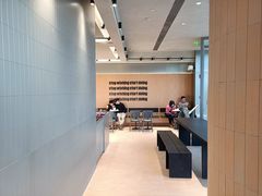 -M Stand(北京平安幸福中心店)