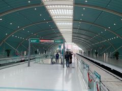 -龙阳路磁悬浮列车总站-停车场