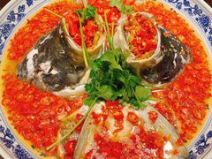 -湘潭九龙鱼头店(城南西路店)