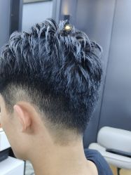 点击看大图 -藤野造型·专业烫染店