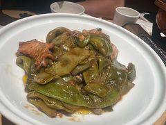 -关东小磨东北菜(上海长风大悦城店)