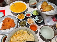 -蟹黄鱼·海派深夜面馆(巨鹿路店)