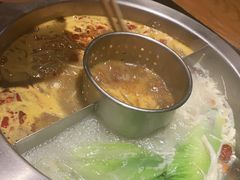 -佬土鹅肠火锅(扬中步行街店)