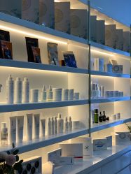 -柒朵科技美肤中心