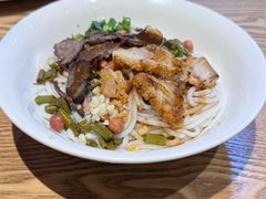 -牛八宝桂林米粉(八里庄店)