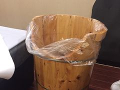 -鸿泰龙·天下易行·足道·SPA(来福士店)