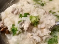 走地鸡砂锅粥-潮粥荟·潮汕砂锅粥(朝阳大悦城店)