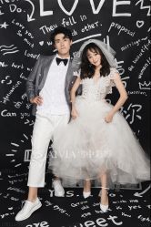 -雪中彩影婚纱摄影·微光艺术中心