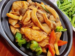 -胡子饮食店