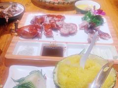 -老滇山寨•云南特色菜•地方菜•民族风情歌舞表演(金碧店)