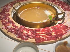 -牛人日志·鲜牛肉骨汤火锅(万科里瑧店)