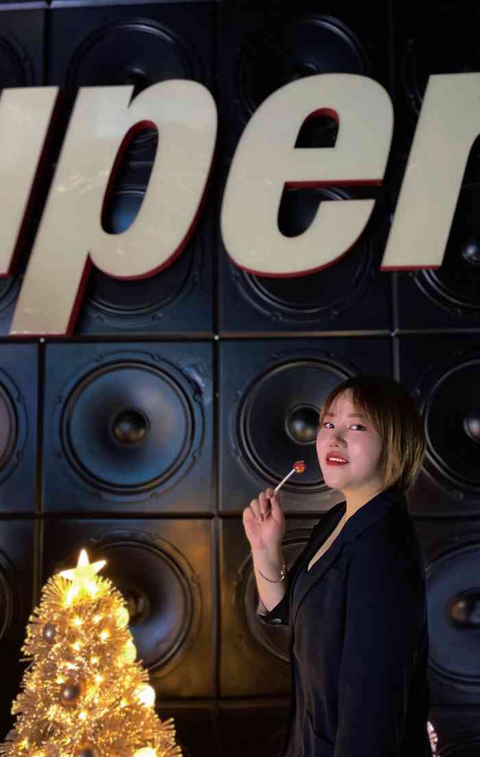 super face酒吧-"环境:位于南油文化广场,老南山人都知道.