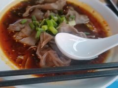 -八一路好吃街(雨田商务大厦店)