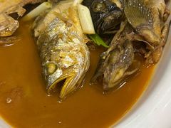 家焖杂拌鱼-小船渔村•大连菜•大连焖鱼(明泽街店)