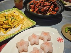 -肥肥虾庄·金牌油焖大虾(杨园滨江时代walk店)