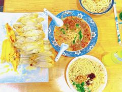 -西工饭庄快餐厅(西工小街店)