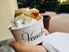 -VENCHI 闻绮(上海佛罗伦萨小镇店)
