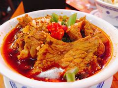 -炉小二铜锅牛蛙•川湘菜(三里屯店)
